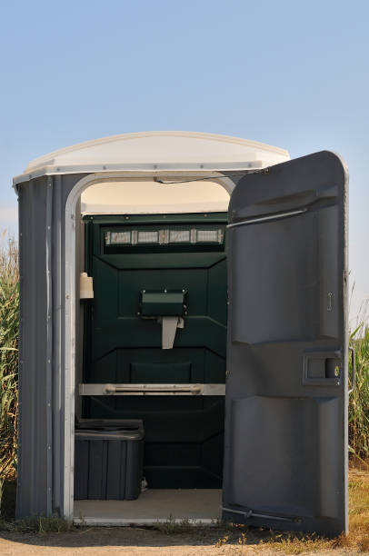Best Sanitation services for porta potties  in Kilauea, HI